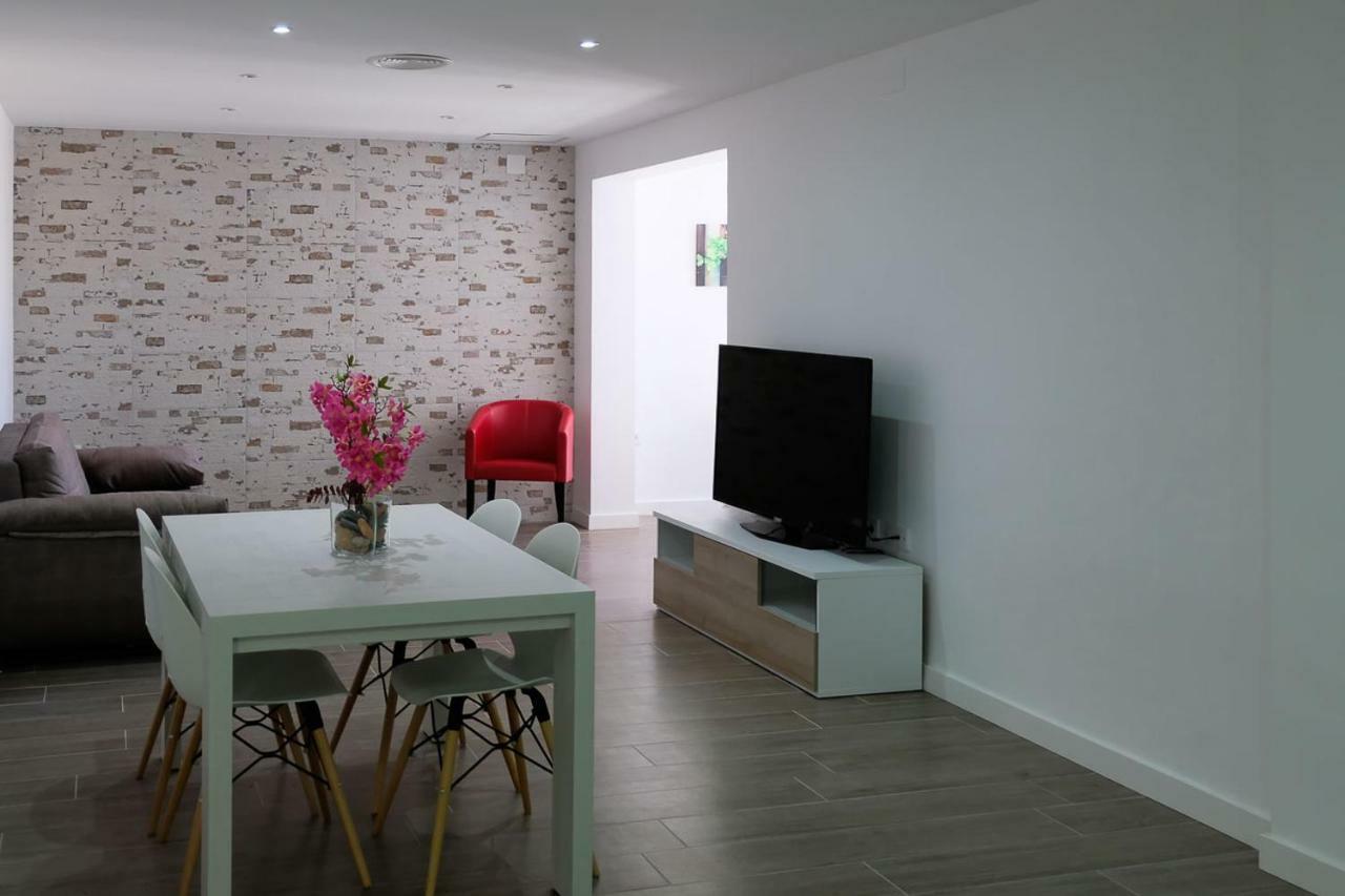 El Ventanal De Almagro Apartment Luaran gambar