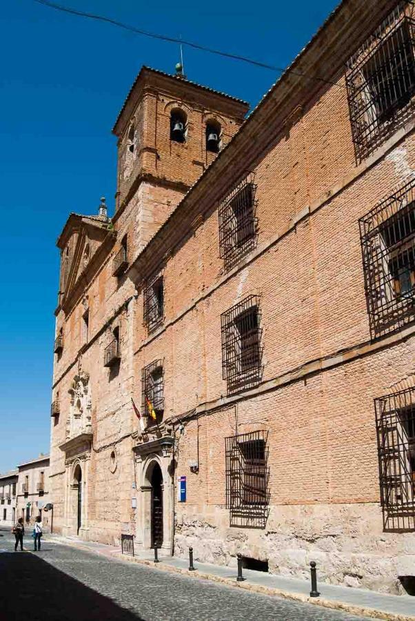 El Ventanal De Almagro Apartment Luaran gambar